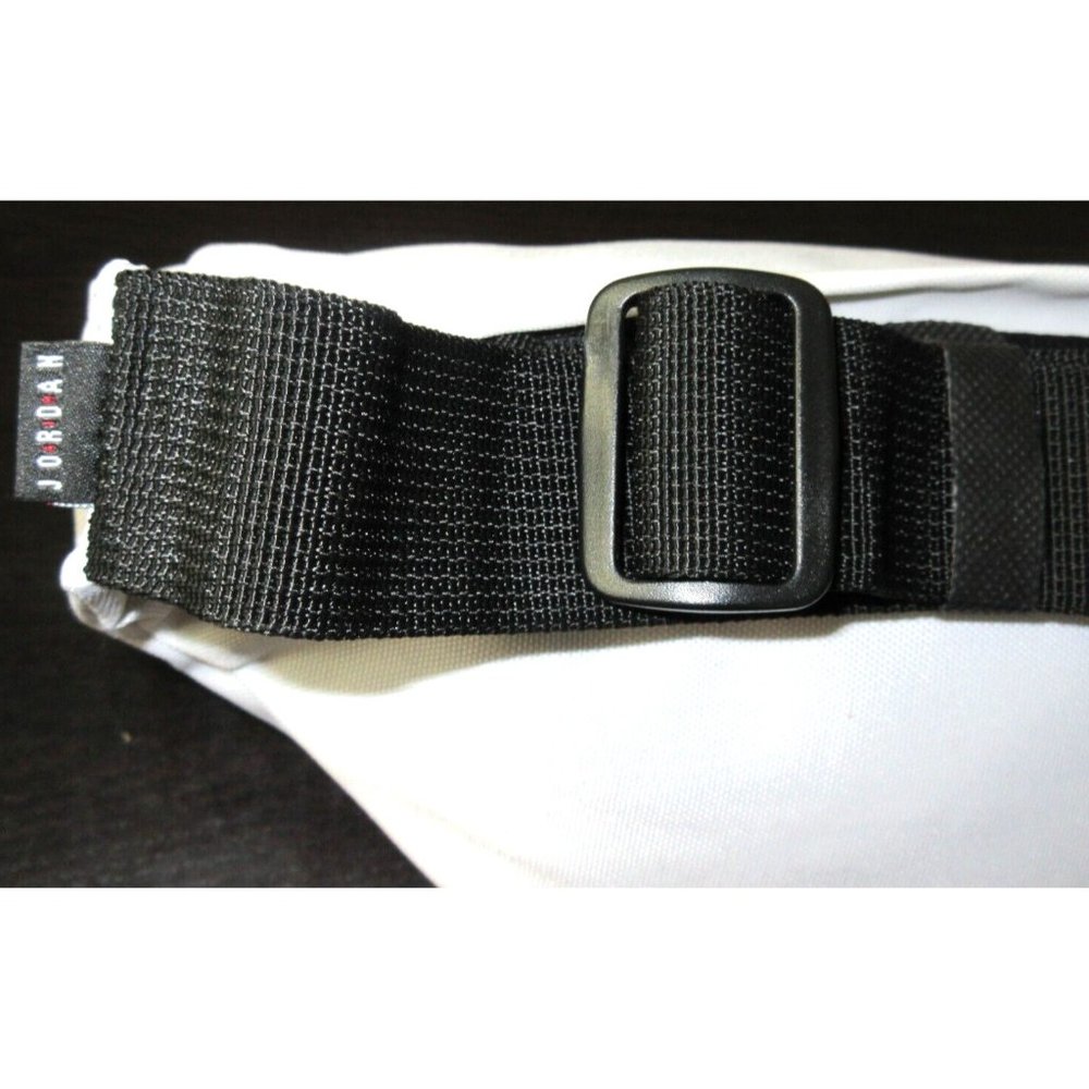 Nike Jordan Air Crossbody Fanny Pack Waist Belt Bag White Black Red NWT - Picture 4 of 7